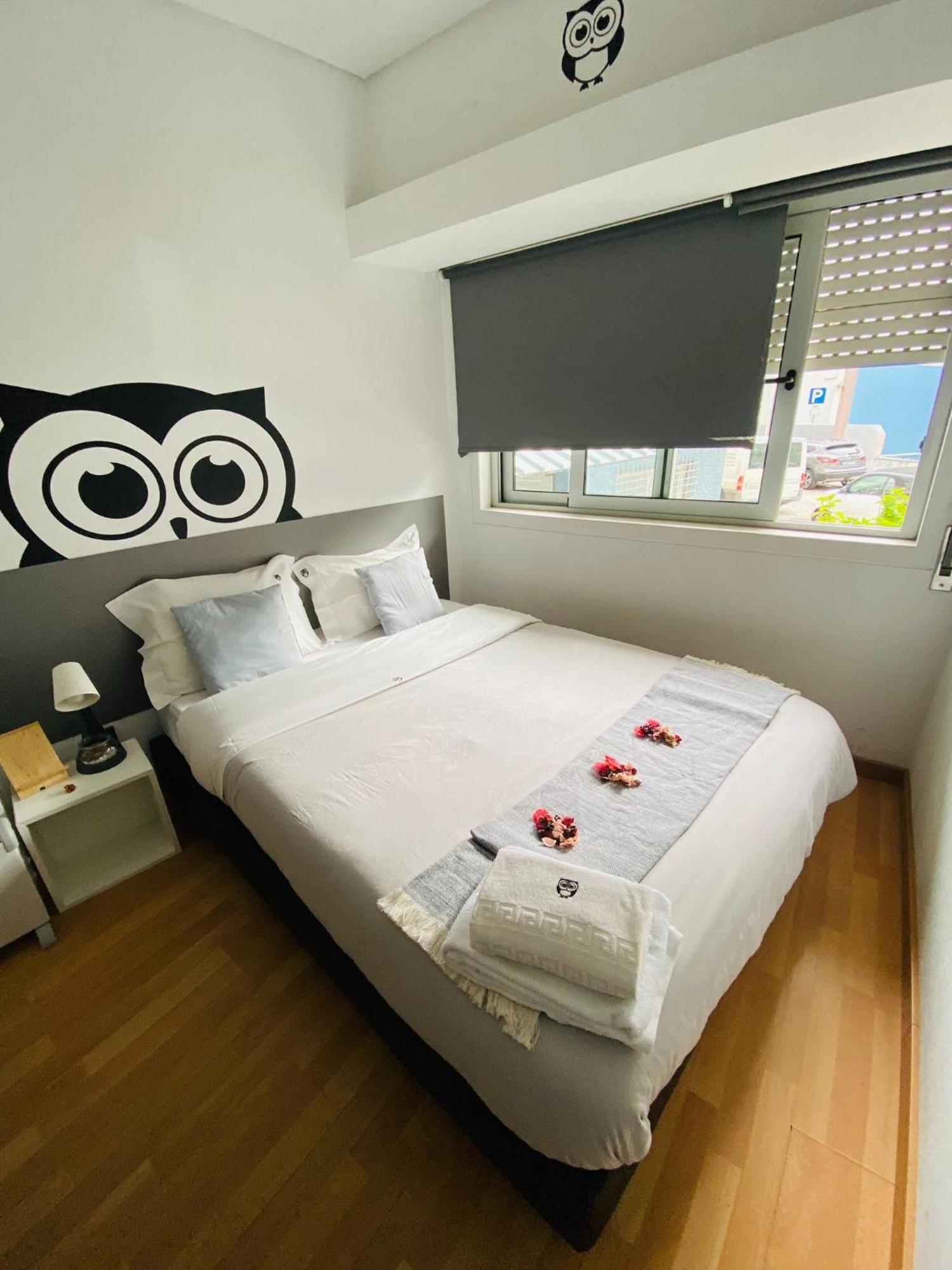 Corujinha Hostel Lissabon Exterior foto